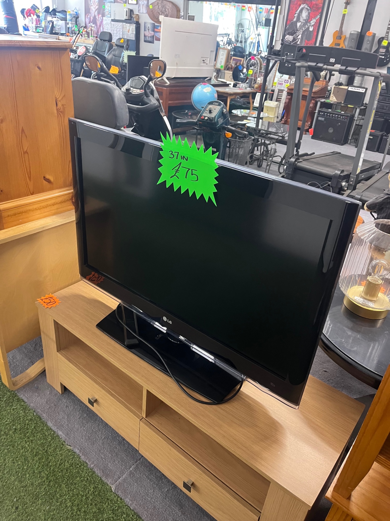 LG 37" HD TV