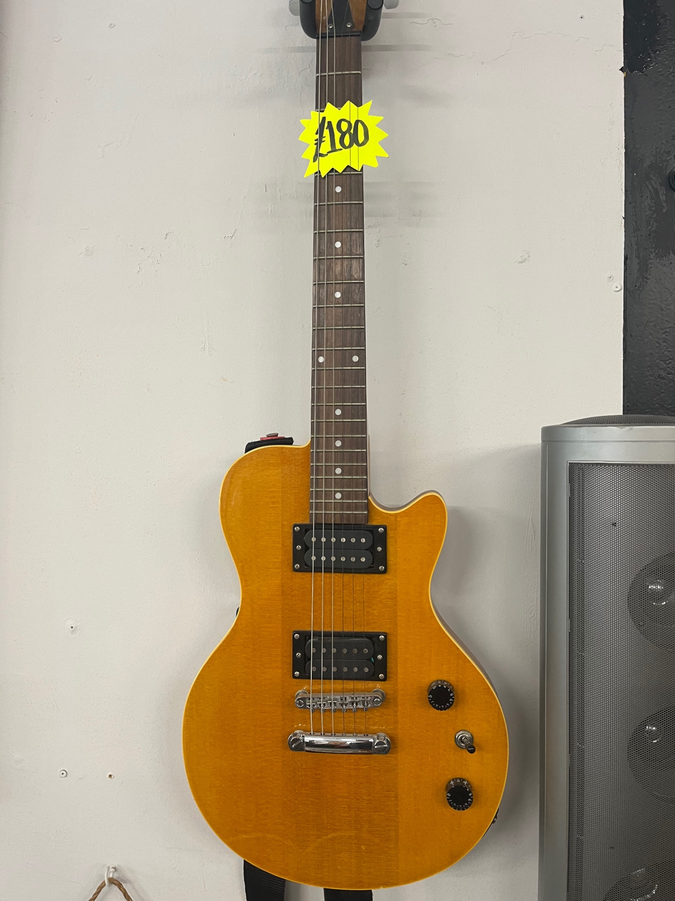 Single-Cut Electric — Amber Flame